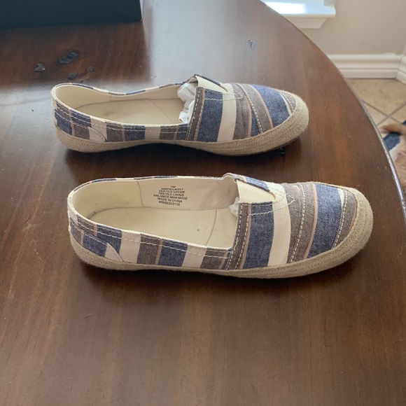 Nine West Gilboy Espadrille Slip-on Shoes - Size 7M - Picture 4 of 8